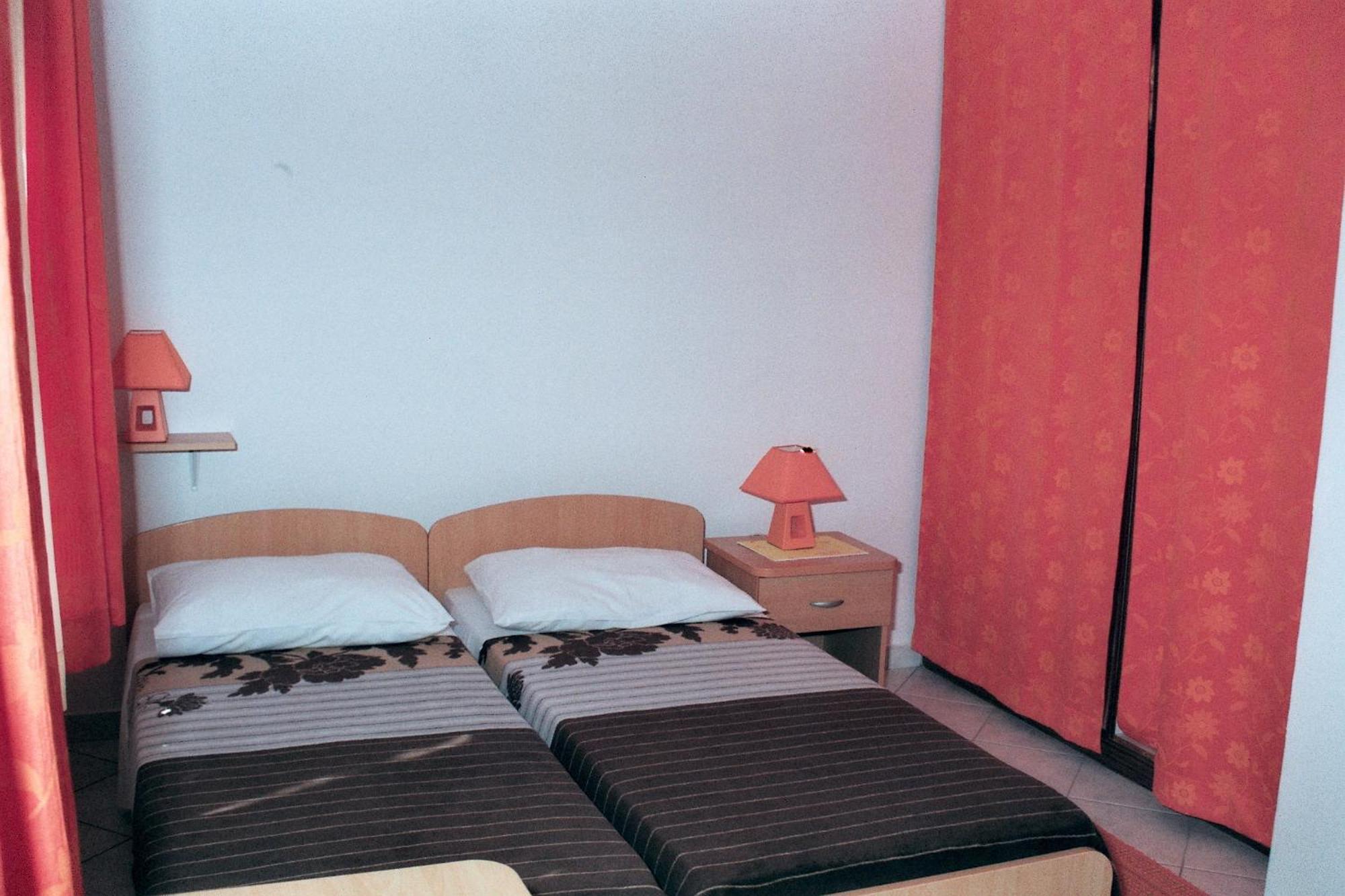 Hostel Amfora Fažana Екстериор снимка